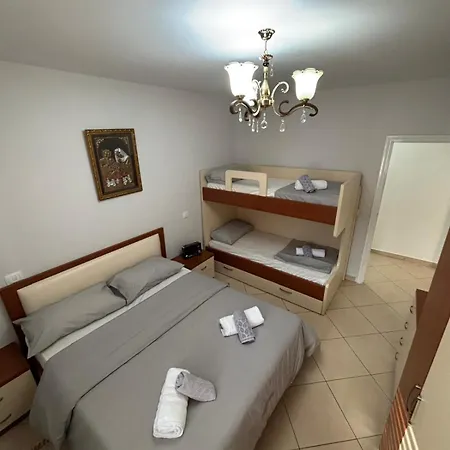 Town Centre Cosy Flat Appartamento *