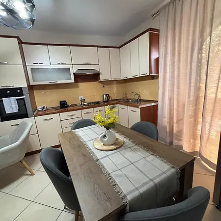 Town Centre Cosy Flat * Shkodra