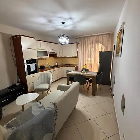 Town Centre Cosy Flat Appartamento *